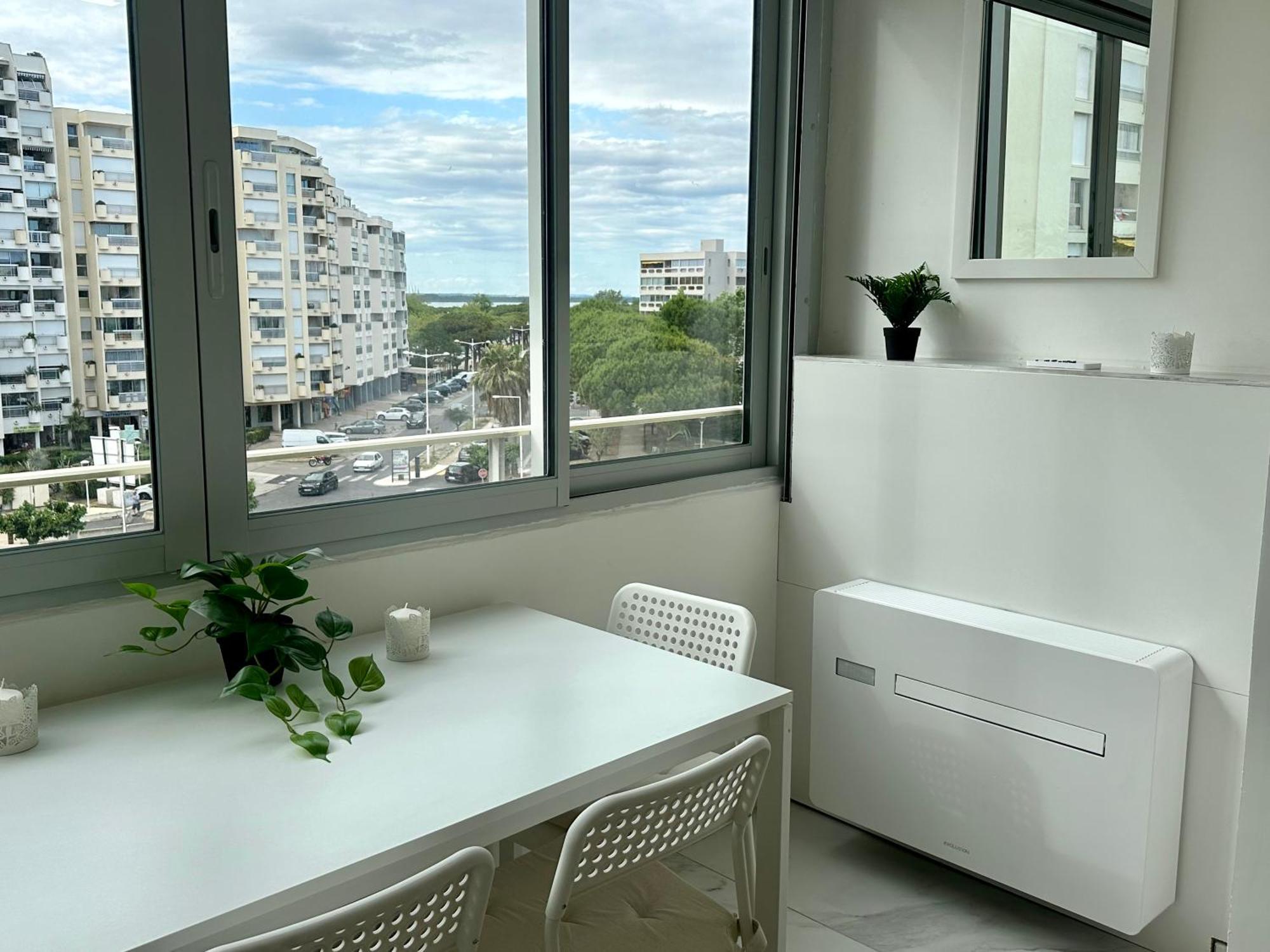 Studio Vue Sur Le Port Могио Экстерьер фото